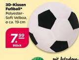 3D-Kissen Fußball für 7,99 € bei Netto mit dem Scottie im Angebot 3D-Kissen Fußball im aktuellen Netto mit dem Scottie Prospekt