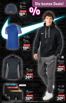 Kleidung im REWE Prospekt "Dein Markt" mit 46 Seiten (Bonn)