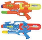 Pistolet à eau water gun en promo chez Super U Pistolet à eau water gun dans le catalogue Super U
