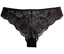 TANGA EN DENTELLE - Monoprix à Le Havre TANGA EN DENTELLE en promo chez Monoprix Le Havre à 14,99 €