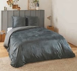 Parure housse de couette velours en promo chez Hyper U La Rochelle à 24,90 €