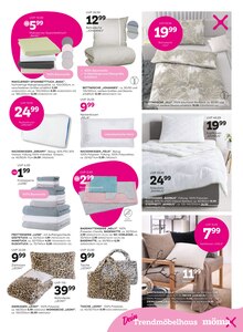 Kissen im mömax Prospekt "Bei dir liegt Pink Shopping im Trend?" mit 16 Seiten (Karlsruhe)