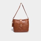 Sac porté-épaule marron cognac femme en promo chez La Halle Sac porté-épaule marron cognac femme dans le catalogue La Halle