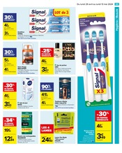 Parfum Angebote im Prospekt "Maxi format mini prix" von Carrefour auf Seite 69