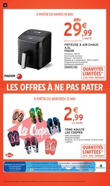Chaussures Angebote im Prospekt "50% REMBOURSÉS EN BONS D'ACHAT SUR TOUT LE RAYON ENTRETIEN" von Intermarché auf Seite 40