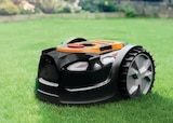 Robot Tondeuse Autonome Ocumow Ø 15 - Lawnmaster dans le catalogue Hyper U