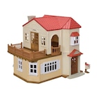 La grande maison éclairée - SYLVANIAN FAMILIES® en promo chez Carrefour La grande maison éclairée - SYLVANIAN FAMILIES® dans le catalogue Carrefour