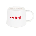 MUG VALENTINE en promo chez Maisons du Monde MUG VALENTINE dans le catalogue Maisons du Monde