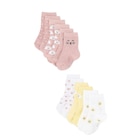 Mi-chaussettes bébé dans le catalogue Carrefour