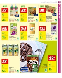 Offre Lait dans le catalogue Carrefour du moment à la page 9