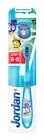 Promo Brosse à dents bébé ou enfant à 2,09 € dans le catalogue Carrefour à Villeurbanne