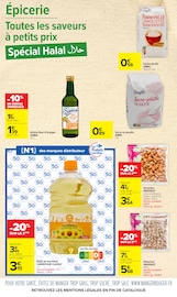 Promos Huile de tournesol dans le catalogue "LES PETITS PRIX HALAL" de Carrefour Huile de tournesol en promo dans le catalogue Carrefour à la page 13