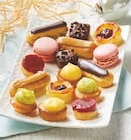 Petits fours chocolat ou fruits en promo chez U Express Laval à 8,90 €
