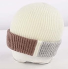 AWG Nieder-Olm - Damen Mütze Angebot im Prospekt Damen Mütze bei AWG im Nieder-Olm Prospekt für 9,99 €
