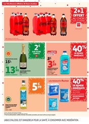 Promos Champagne dans le catalogue "25 JOURS AUCHAN" de Auchan Hypermarché Champagne en promo dans le catalogue Auchan Hypermarché à la page 6