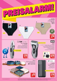 Kuchen im Marktkauf Prospekt "AUSWAHL RIESIG, PREISE NIEDRIG" mit 45 Seiten (Fürth)