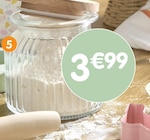 Bocal en verre en promo chez B&M Poitiers à 3,99 €