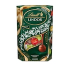 50% De Remise Immédiate Sur Le 2Ème Au Choix Sur La Gamme De Noël Lindor dans le catalogue Auchan Hypermarché