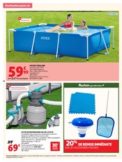 Piscine en promo dans le catalogue Auchan Hypermarché à la page 16