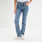 Jean denim droit en coton denim stone femme en promo chez La Halle Jean denim droit en coton denim stone femme dans le catalogue La Halle