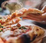 Familienpizza im Angebot bei Marktkauf in Greifswald Familienpizza Angebote von Lorenzo bei Marktkauf Greifswald für 8,99 €