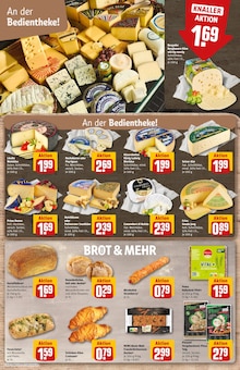Kuchen im REWE Prospekt "Dein Markt" mit 36 Seiten (Lübeck)