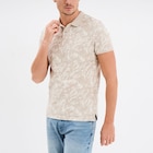 Polo droit manches courtes coton beige homme en promo chez La Halle Polo droit manches courtes coton beige homme dans le catalogue La Halle