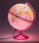 Globe lumineux rose dans le catalogue La Grande Récré