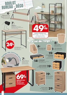 Promo Paravent dans le catalogue La Foir’Fouille du moment à la page 4