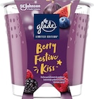 Duftkerze im Glas Berry Festive Kiss 1 St von glade im aktuellen dm-drogerie markt Prospekt für 3,95 €