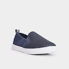 Tennis bleu homme - La Halle Tennis bleu homme à 9,99 € dans le catalogue La Halle