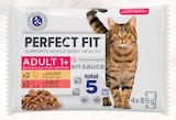 Sachets fraîcheur pour chat stérilisé en sauce adulte 1+ au poulet, au bœuf - PERFECT FIT à 1,73 € dans le catalogue Intermarché Hyper