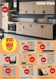Offre Hotte Aspirante dans le catalogue Maxi Bazar du moment à la page 11