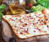 Frische Flammkuchenböden Angebote von Tante Fanny bei EDEKA Hamm für 1,99 €