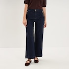 Jean large cropped à pont taille haute denim brut femme en promo chez La Halle Jean large cropped à pont taille haute denim brut femme dans le catalogue La Halle