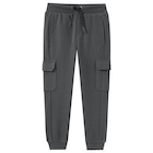 Jungen Jogginghose mit Cargotaschen Angebot im Ernstings family Prospekt Jungen Jogginghose mit Cargotaschen im Ernstings family Prospekt zum Preis von 15,99 €
