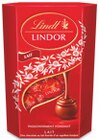 Promo 34% de REMISE sur la gamme confiserie de chocolat LINDT à  dans le catalogue Cora à Saint-Nabord