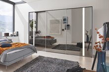 Schwebetürenschrank bei XXXLutz Möbelhäuser in Düsseldorf Schwebetürenschrank im Angebot bei XXXLutz Möbelhäuser Düsseldorf für 1.999,00 €