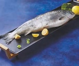 Saumon entier Atlantique des fjords de Norvège - U - Super U à Versailles Saumon entier Atlantique des fjords de Norvège - U en promo chez Super U Versailles à 8,95 €
