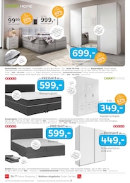 Kleiderschrank im XXXLutz Möbelhäuser Prospekt junges wohnen. auf S. 14