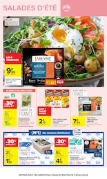 Prix et réduction Saumon Fumé dans le prospectus Carrefour en cours Offre Saumon Fumé dans le catalogue Carrefour du moment à la page 32