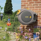 Castorama Mandelieu-la-Napoule - Promo Dévidoir mural automatique Hozelock Auto Reel équipé avec tuyau d'arrosage 40 m Promo Dévidoir mural automatique Hozelock Auto Reel équipé avec tuyau d'arrosage 40 m à 159,00 € dans le catalogue Castorama à Mandelieu-la-Napoule