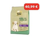 SELECT GOLD Sensitive Croquettes Chiot Mini Agneau au Saumon & aux Pommes de terre 4 kg à 40,99 € dans le catalogue Maxi Zoo