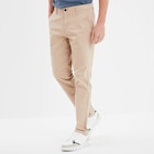 Pantalon chino droit stretch sable homme à 13,99 € dans le catalogue La Halle