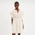 Robe brodée manches volants coton creme femme à 35,99 € dans le catalogue La Halle