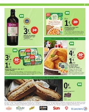 Promos Poulet dans le catalogue "OUI AUX SUPERS POUVOIRS D'ACHAT" de E.Leclerc Poulet en promo dans le catalogue E.Leclerc à la page 7