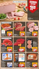 Ähnliche Angebote wie Rinderfilet im Prospekt "Dein Markt" auf Seite 8 von REWE in Wolfsburg