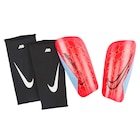 Protège-tibias sans chevillère Mercucial Lite - NIKE - Intersport à Saint-Étienne Protège-tibias sans chevillère Mercucial Lite - NIKE en promo chez Intersport Saint-Étienne à 24,99 €
