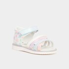 Sandales à scratchs multicolore bébé fille - La Halle Sandales à scratchs multicolore bébé fille à 12,99 € dans le catalogue La Halle