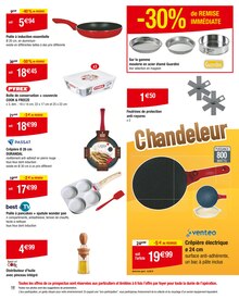 Promo Moule À Cake dans le catalogue Carrefour du moment à la page 12